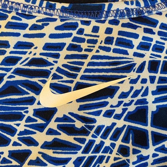 Nike Sports Bra Dri-Fit - Picture 2 of 2